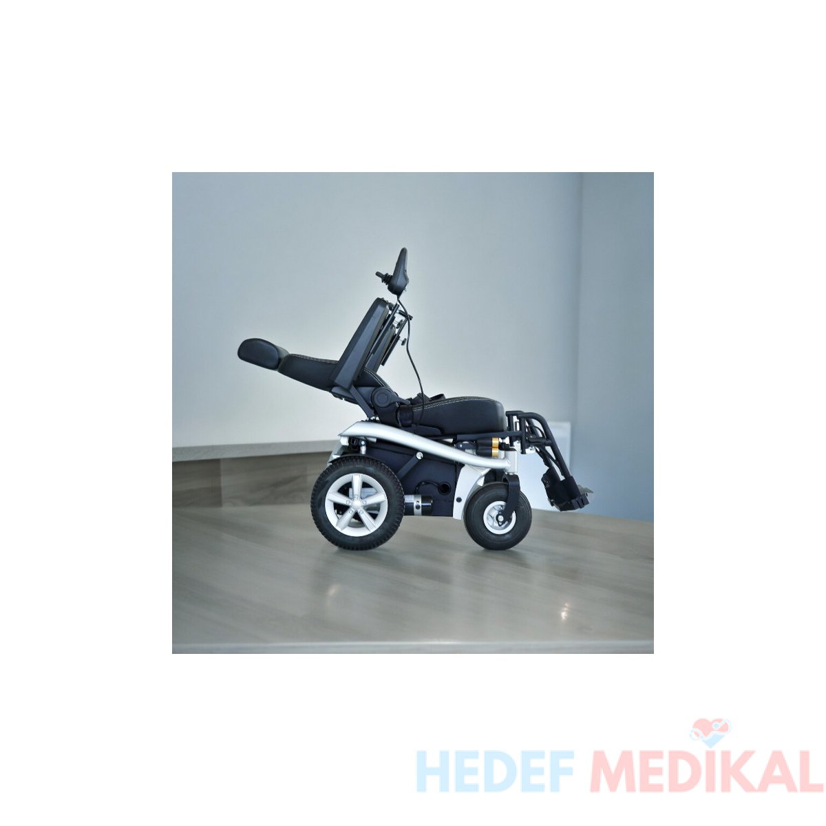 S230 Akülü Tekerlekli Sandalye - Görsel 2